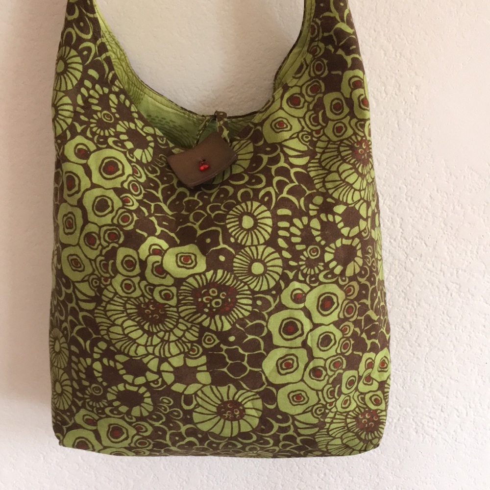 Unique Over-the-Shoulder Green and Brown Print Bag